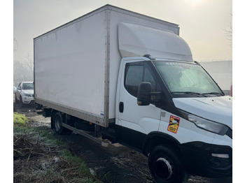 Truk box IVECO Daily 70c18