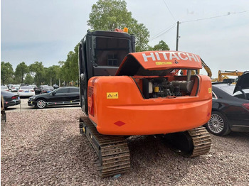 Ekskavator perayap HITACHI ZX70