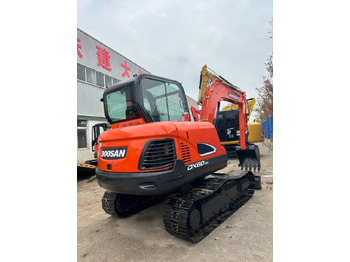 Ekskavator mini DOOSAN DX60-9C