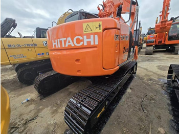 Ekskavator perayap HITACHI ZX135