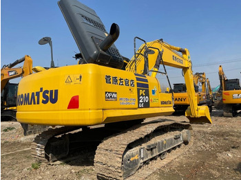 Ekskavator perayap KOMATSU PC210