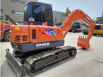 Ekskavator mini DOOSAN DH55