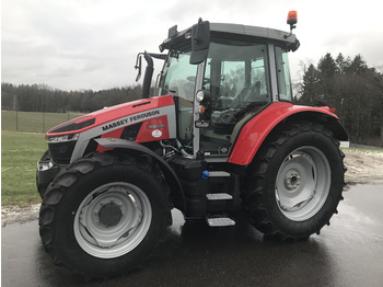 Traktor MASSEY FERGUSON 100 series