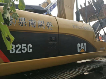 Ekskavator perayap CATERPILLAR 325C