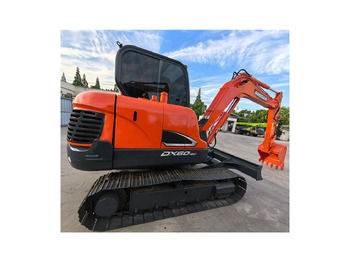 Ekskavator mini DOOSAN DX60