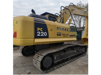 Ekskavator perayap KOMATSU PC220-8