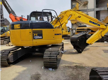 Ekskavator mini Komatsu PC 128 US: gambar 3