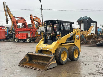 Skid steer CATERPILLAR 216B3