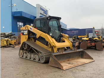 Skid steer CATERPILLAR