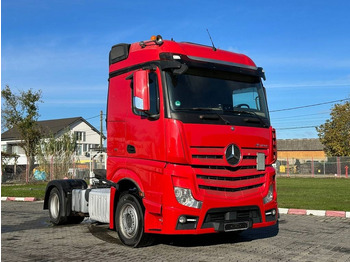 Truk box MERCEDES-BENZ Actros