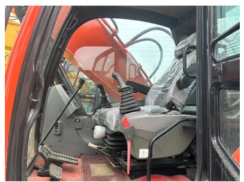 Ekskavator perayap 2022 Doosan DX225-9: gambar 4