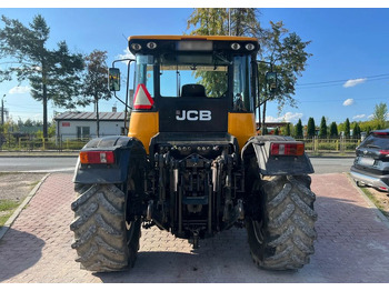 Traktor JCB 3200 Plus: gambar 4