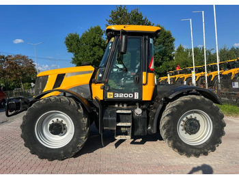 Traktor JCB 3200 Plus: gambar 2