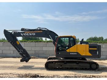 Ekskavator perayap VOLVO EC220EL