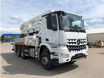 Truk pompa beton MERCEDES-BENZ Arocs