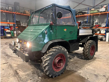 Truk UNIMOG