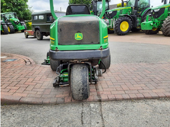 Mesin pemotong rumput baru John Deere 2500E greens triple mower: gambar 3