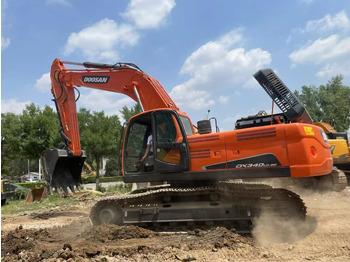 Ekskavator perayap DOOSAN DX340LC