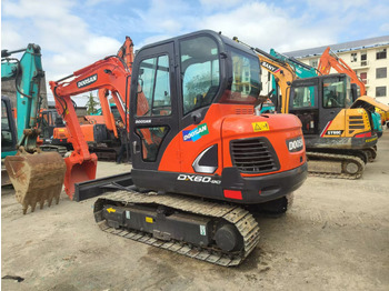 Ekskavator DOOSAN DX60