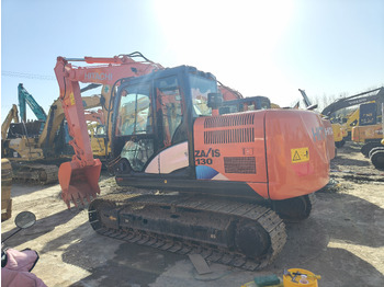 Ekskavator perayap HITACHI ZX130