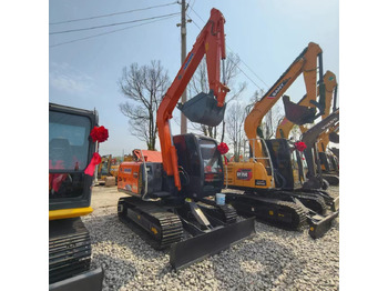 Ekskavator perayap HITACHI ZX200