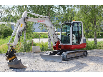 Ekskavator mini Takeuchi TB250: gambar 2