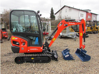 Ekskavator mini KUBOTA KX019-4