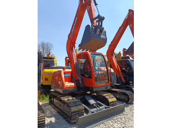 Ekskavator mini DOOSAN DX75