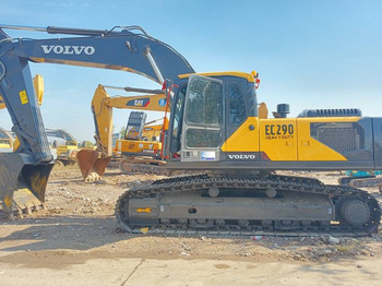 Ekskavator perayap VOLVO EC290