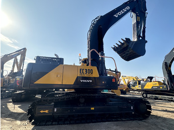 Ekskavator perayap VOLVO EC300DL