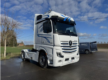 Tractor head MERCEDES-BENZ Actros