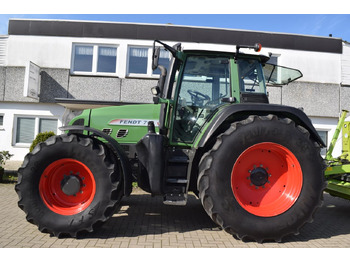 Traktor FENDT 718 Vario