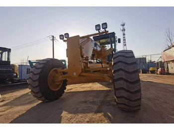 Grader CATERPILLAR 120K