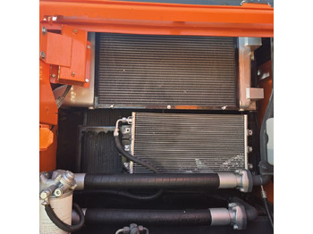 Ekskavator perayap DOOSAN DX300