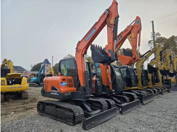 Ekskavator perayap Doosan DX60: gambar 3