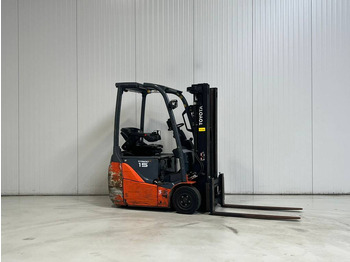 Forklift listrik TOYOTA