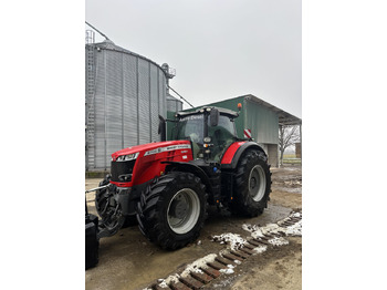 Traktor MASSEY FERGUSON 8740