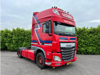 Tractor head DAF XF 460