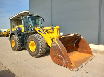 Wheel loader KOMATSU WA475