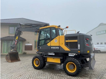 Ekskavator roda VOLVO EW160E