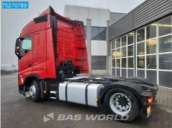 Tractor head Volvo FH 460 4X2 Globetrotter 2x Tanks: gambar 3