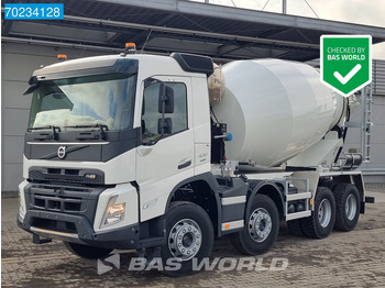 Truk pengaduk beton VOLVO FMX 430