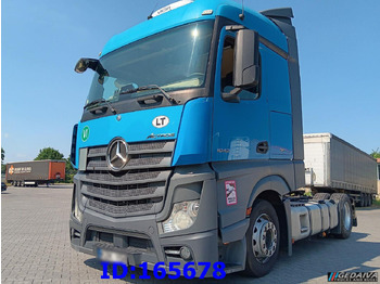 Tractor head MERCEDES-BENZ Actros 1842