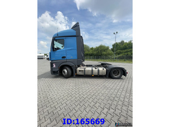 Tractor head MERCEDES-BENZ Actros 1842