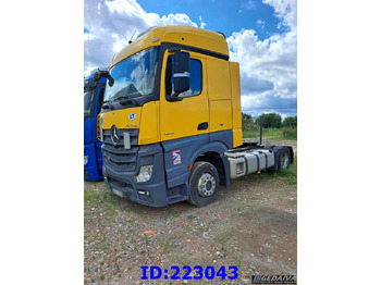 Tractor head MERCEDES-BENZ Actros 1842