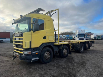 Truk flatbed SCANIA R124