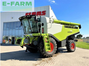 Pemanen gabungan CLAAS Lexion 750