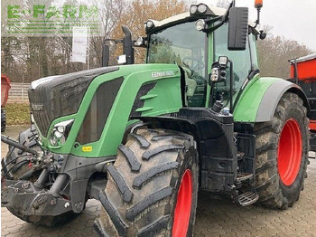 Traktor FENDT 828 Vario