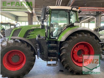 Traktor FENDT 828 Vario