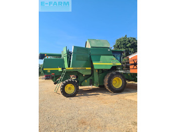 Pemanen gabungan JOHN DEERE